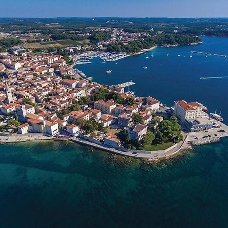 Gorgeous Apartment In Porec With Kitchen エクステリア 写真
